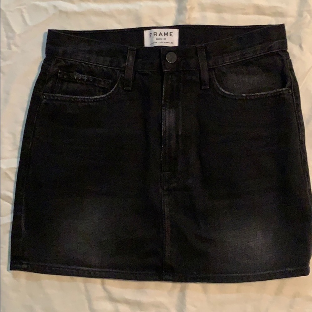 FRAME Black/Grey Denim Skirt